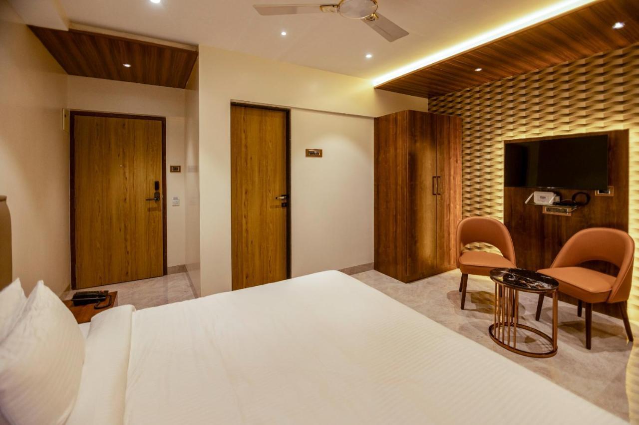 The Majestic Boutique Hotel Mumbai Bagian luar foto